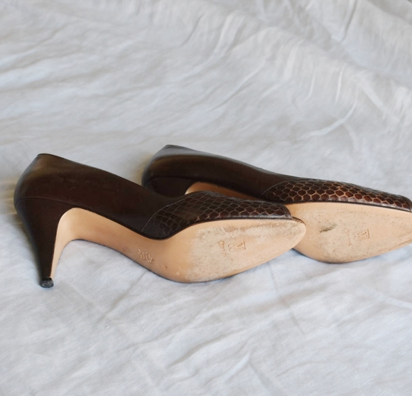 Bruno Magli vintage brown textured heels - Picture 4 of 12